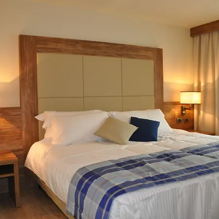 Hotel Ambassador