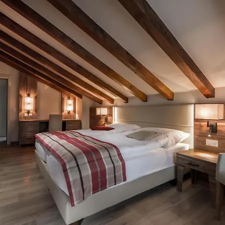Ambassador Otel 4*